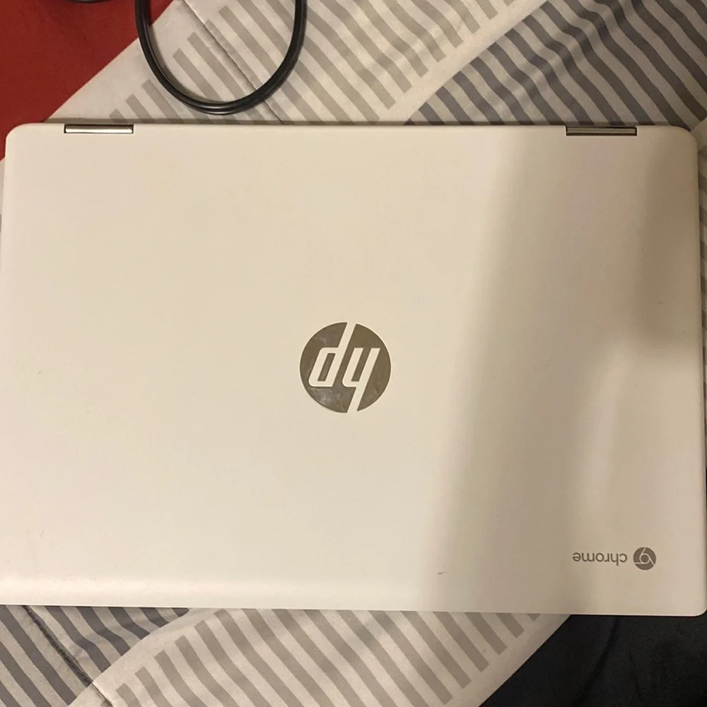 selling a chromebook (details are in a photo attached)